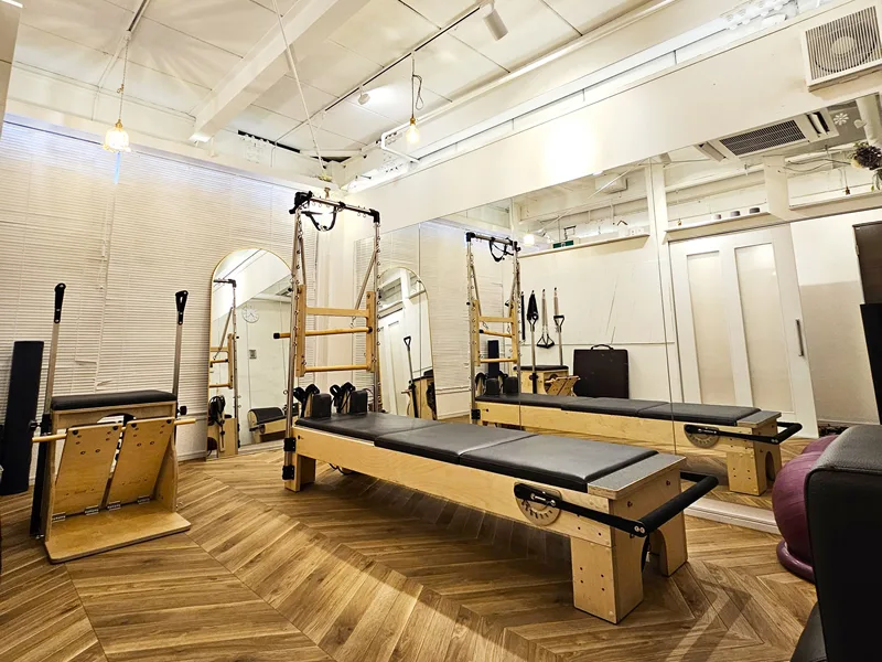 fis.pilates 上本町店