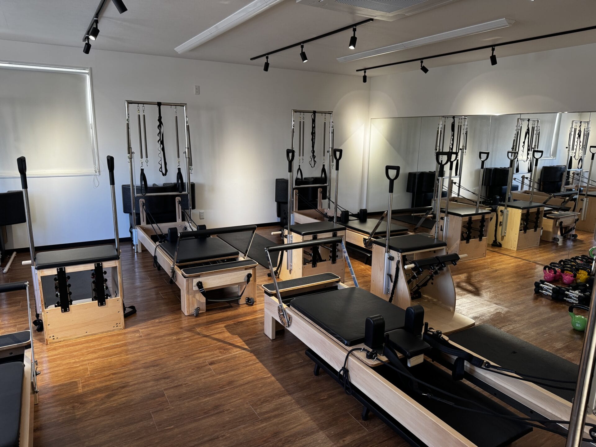 Rive Pilates 阪急塚口店の店内