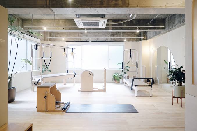 maemo atomo studio 江坂